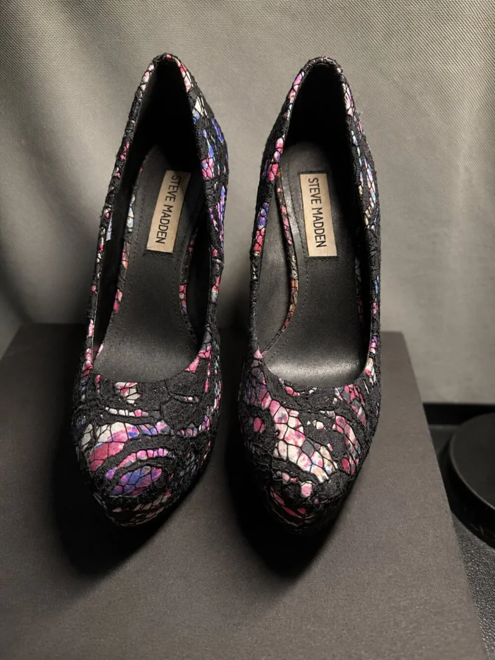 Steve Madden JEZEBEL Black Multi Lace Platform Stiletto Pumps Size 6